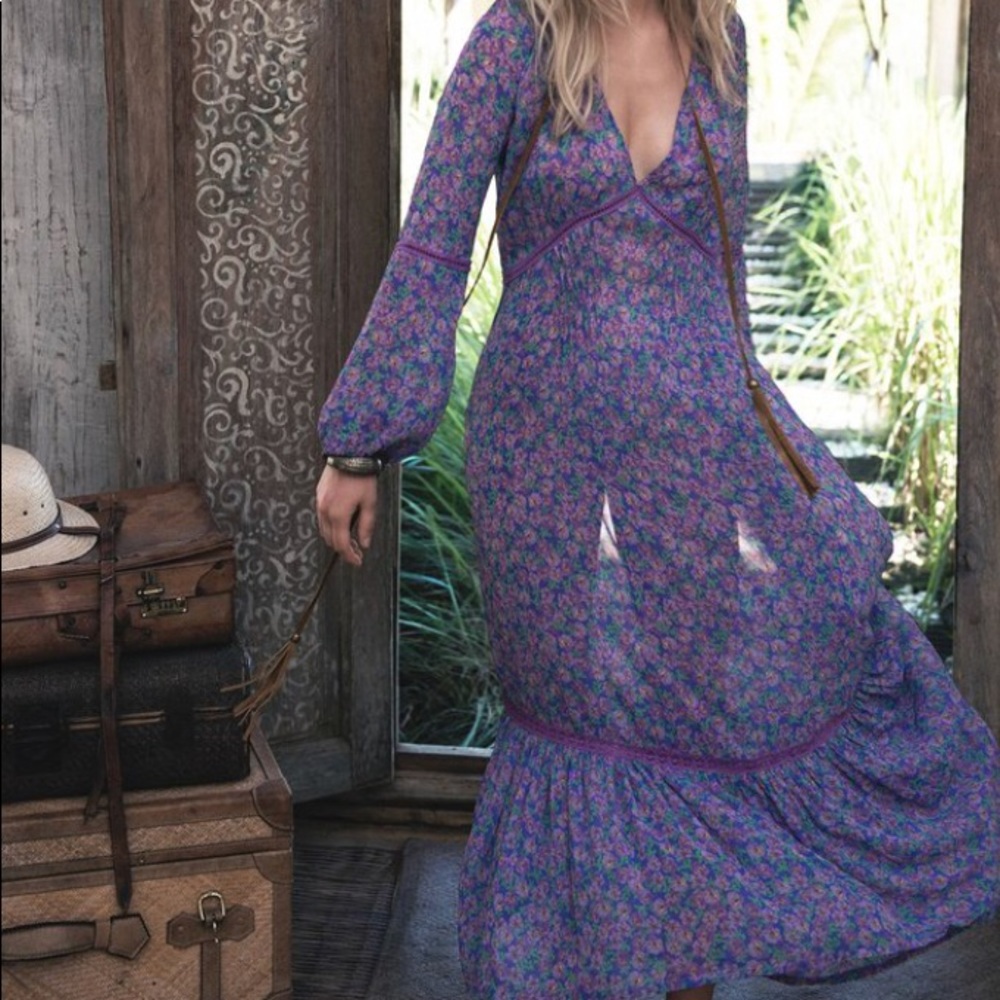 Found Spell & the Gypsy wildflower maxi medium 🤞